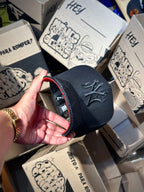CAP NEW YORK YANKEES FLAME TOTAL BLACK