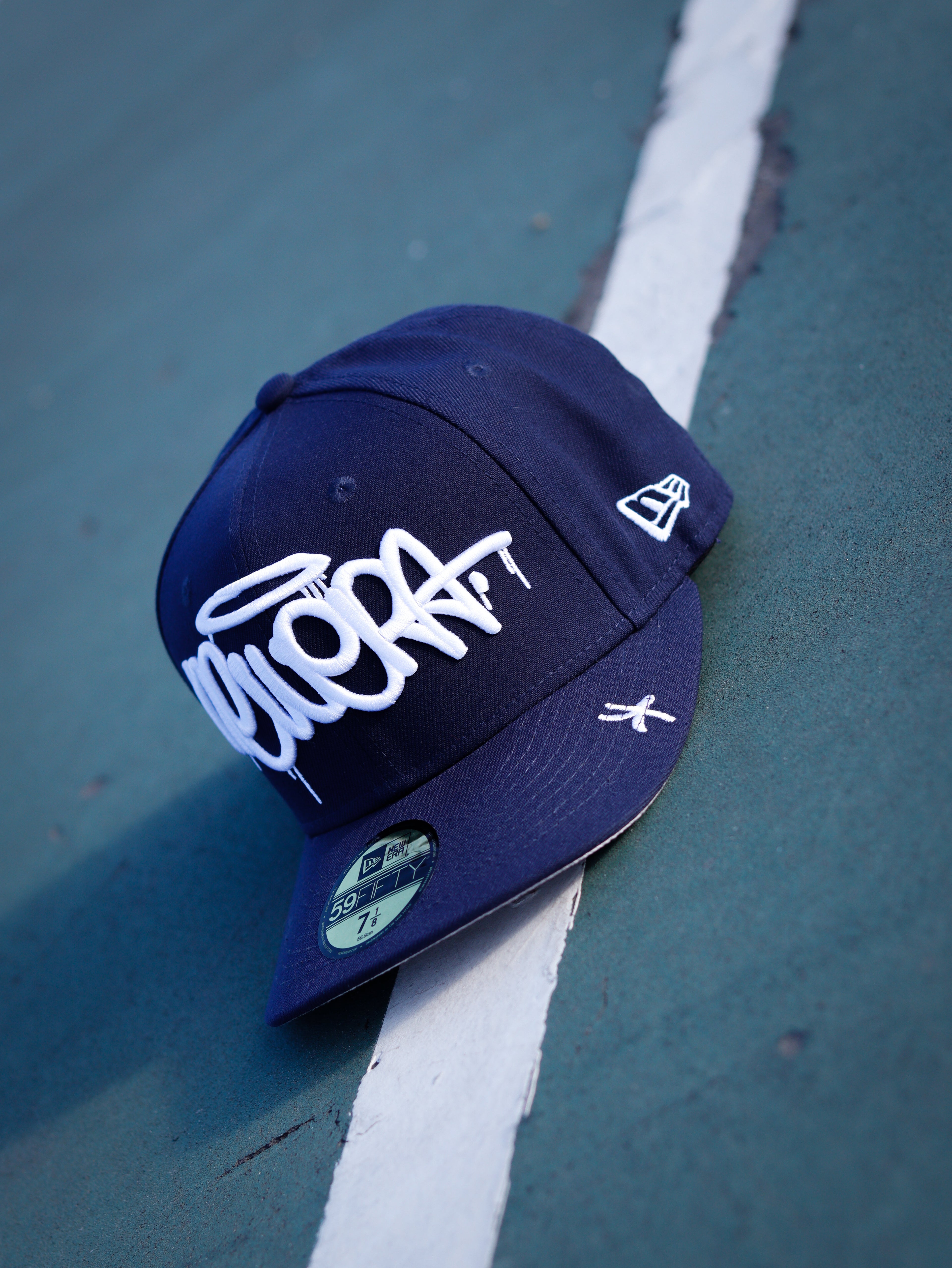 CAP 59FIFTY NEW ERA BRANDED GRAPHIC NAVY