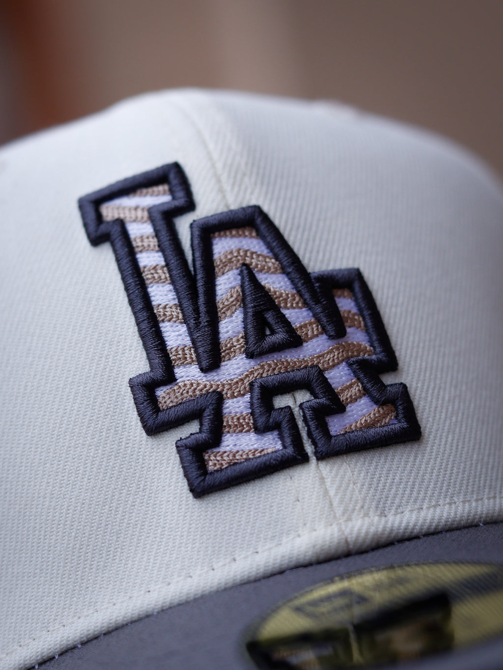 CAP NEW ERA DODGERS BLANCO CON GRIS