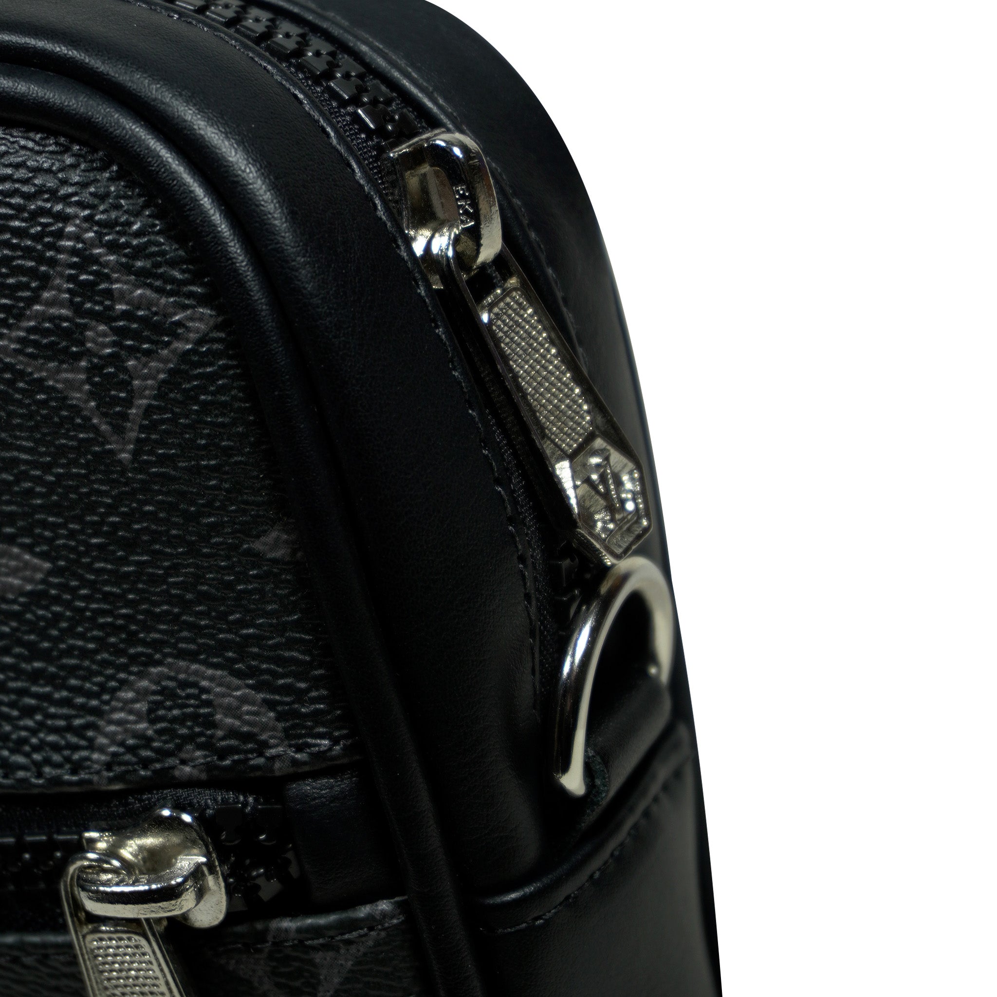 CARRIER LOUIS VUITTON MONOGRAM BLACK