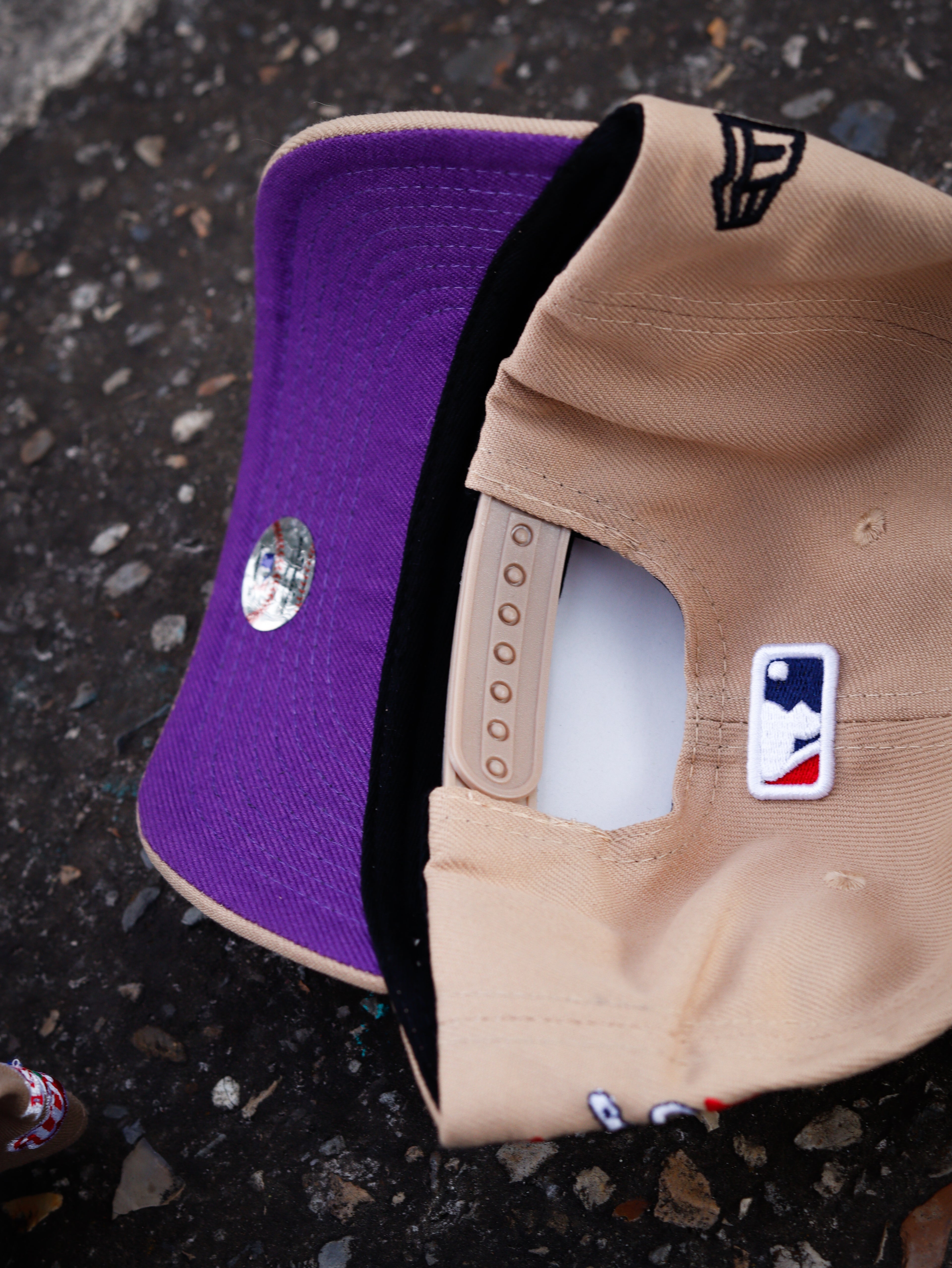 CAP LOS ANGELES DODGERS BEIGE AND PURPLE