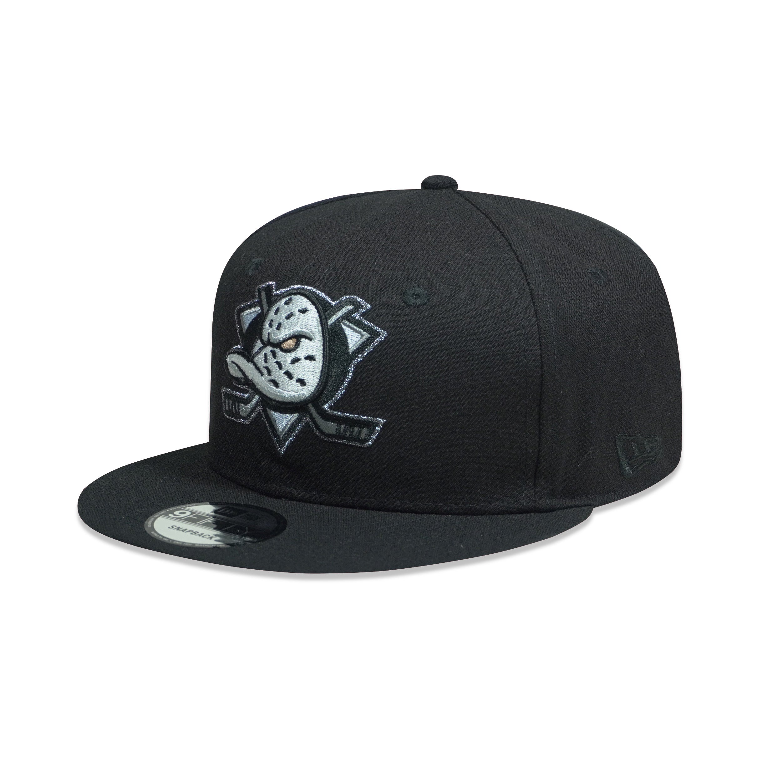 ANAHEIM DUCKS BLACK AND WHITE SNAPBACK