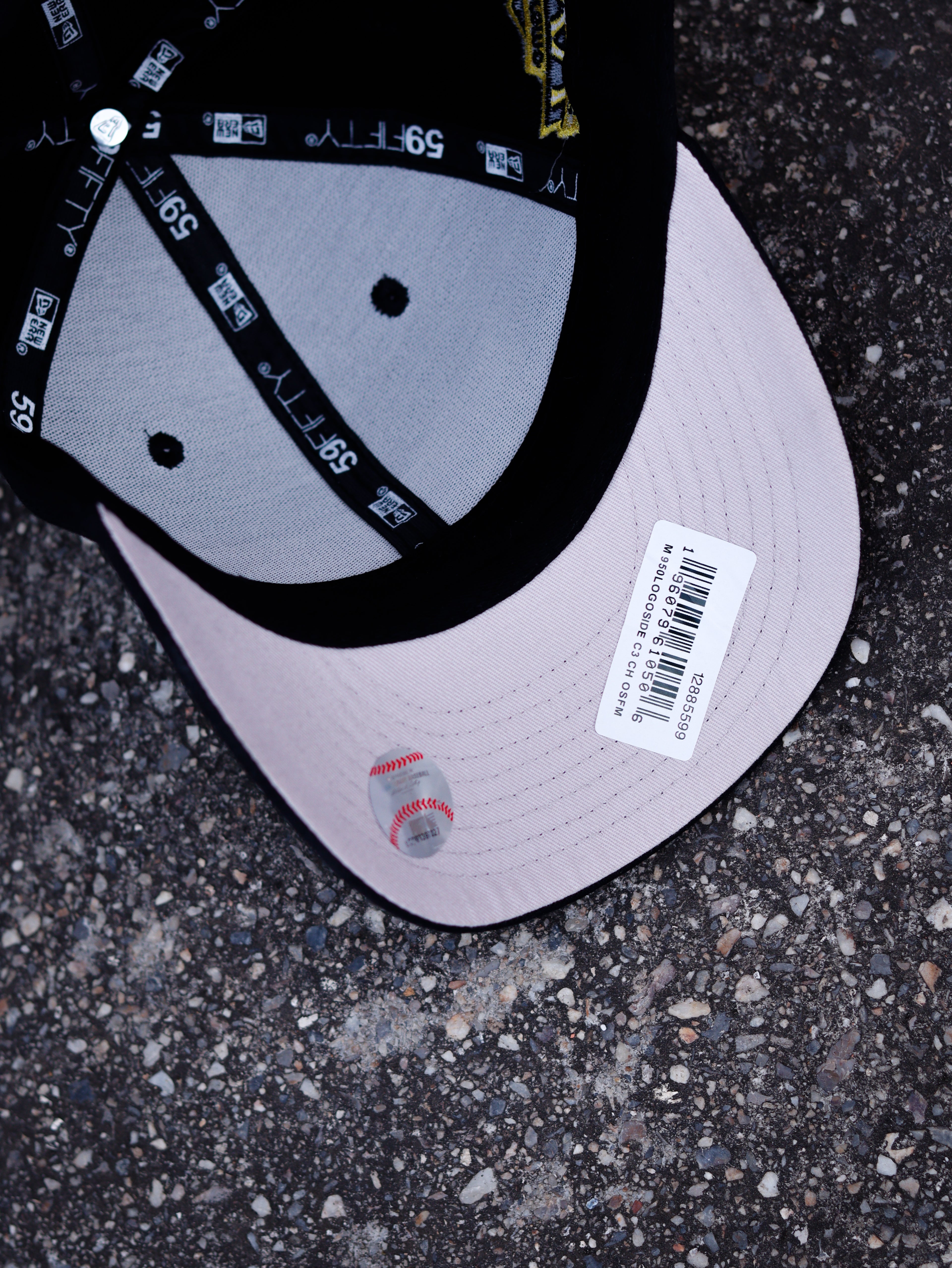 CAP SUPREME CHAMPIONSHIP BOX LOGO NEW ERA BLACK