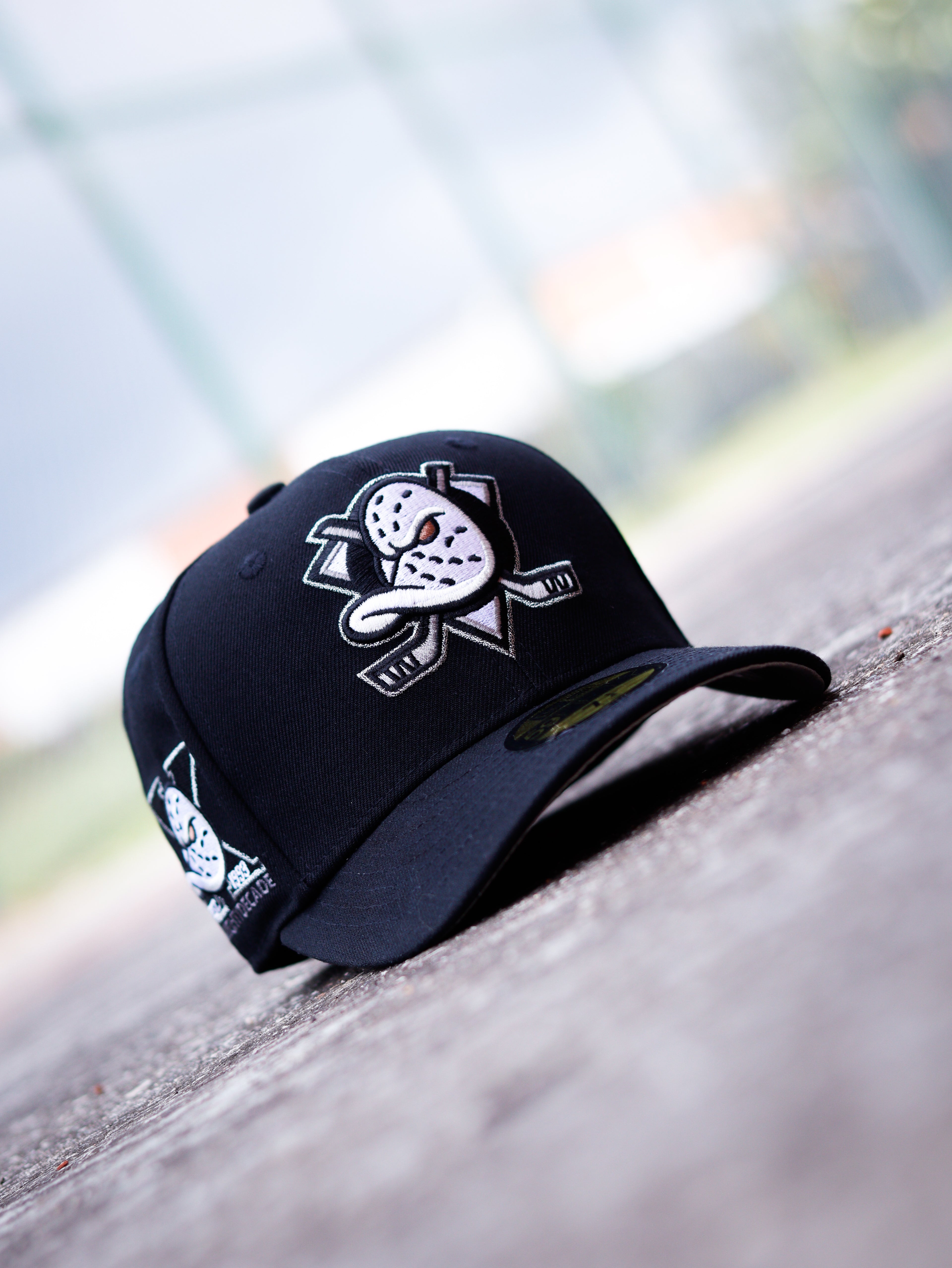 ANAHEIM DUCKS BLACK AND WHITE 59FIFTY