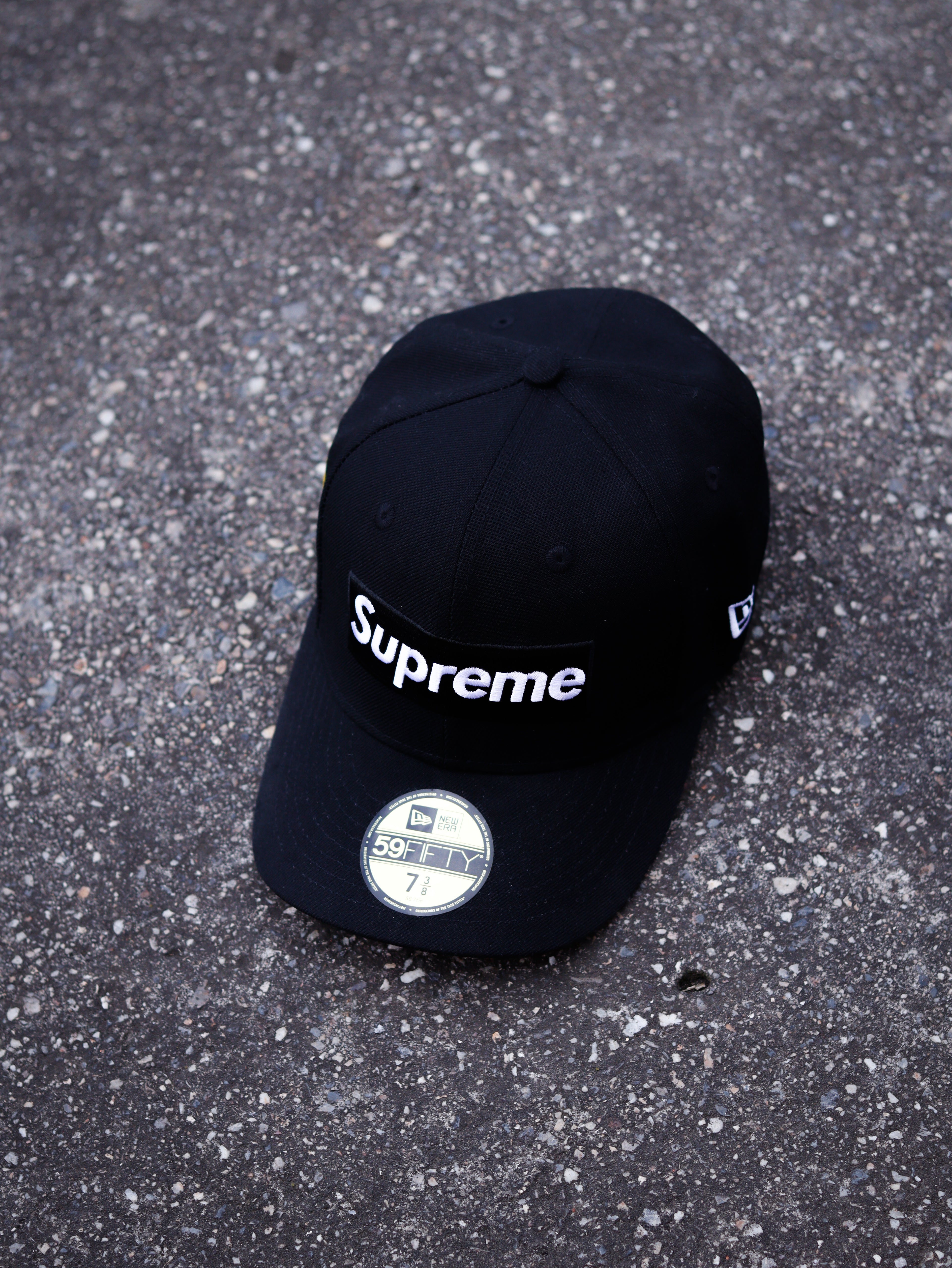 CAP SUPREME CHAMPIONSHIP BOX LOGO NEW ERA BLACK