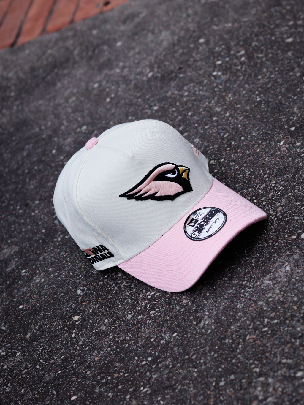 CAP ARIZONA CARDINALS WHITE AND PINK