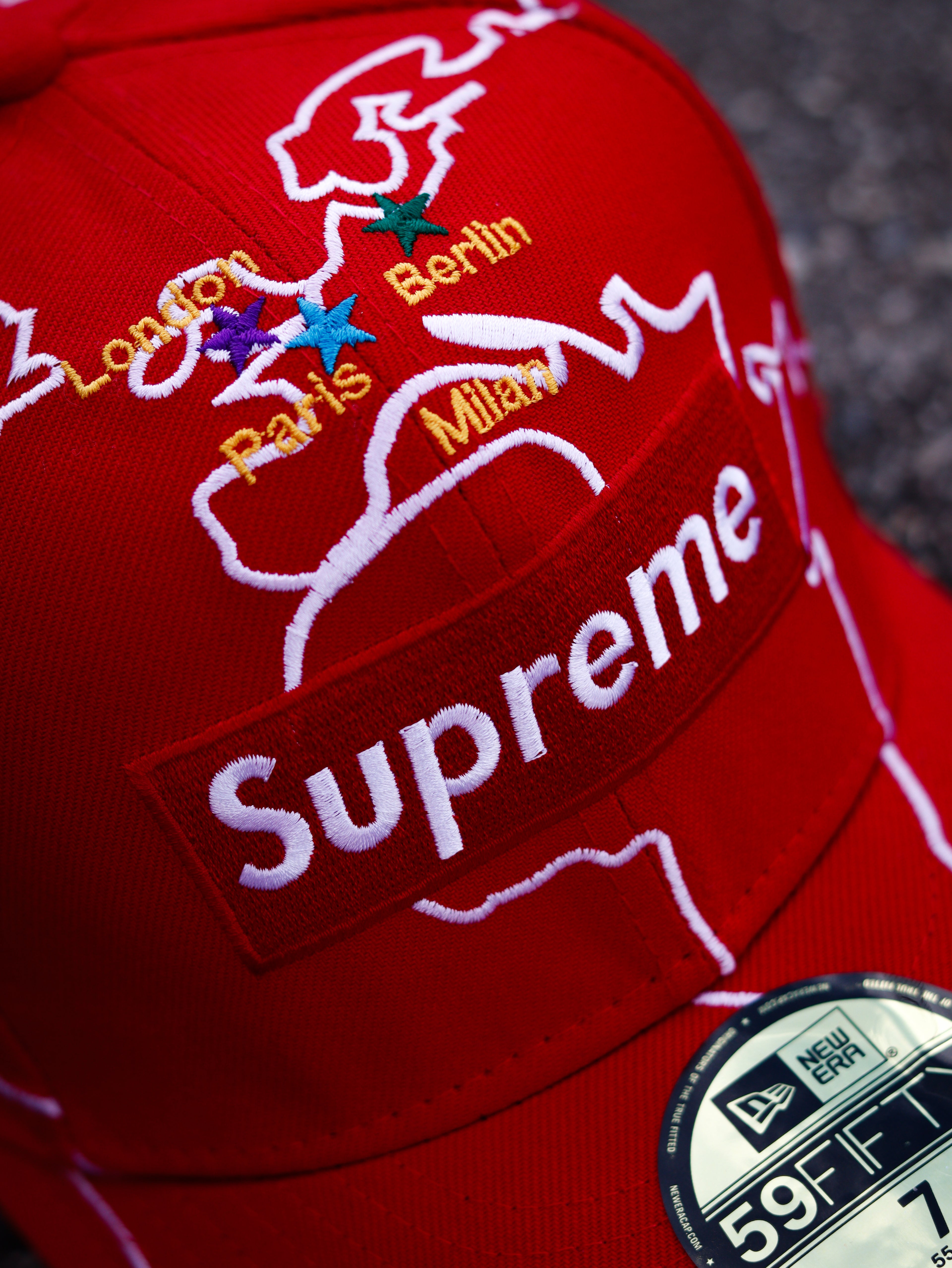 CAP SUPREME WORLDWIDE BOX LOGO NEW ERA RED