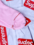 PAR DE MEDIAS SUPREME X HANES ROSA
