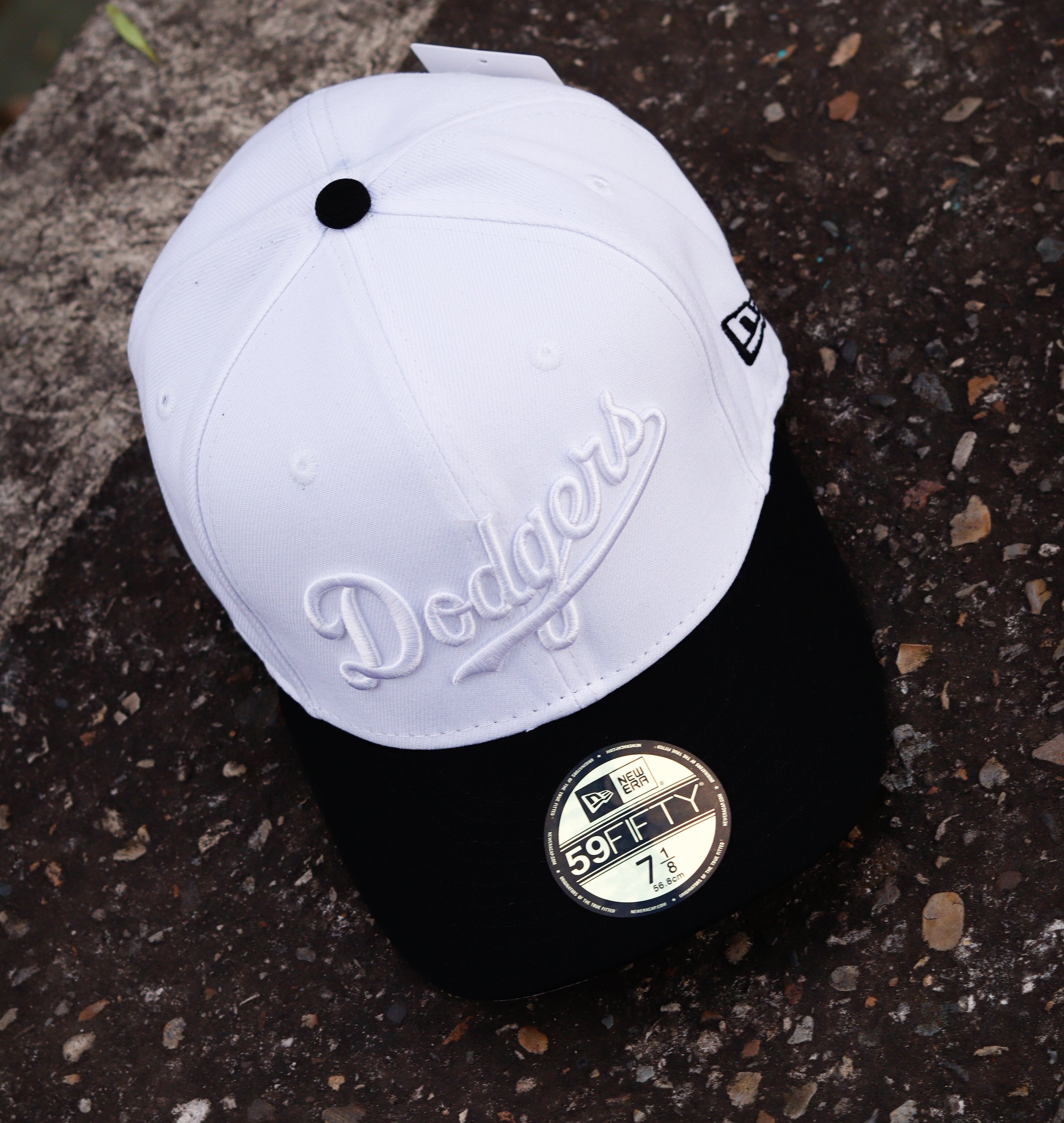 CAP NEW ERA DODGERS BLACK AND WHITE