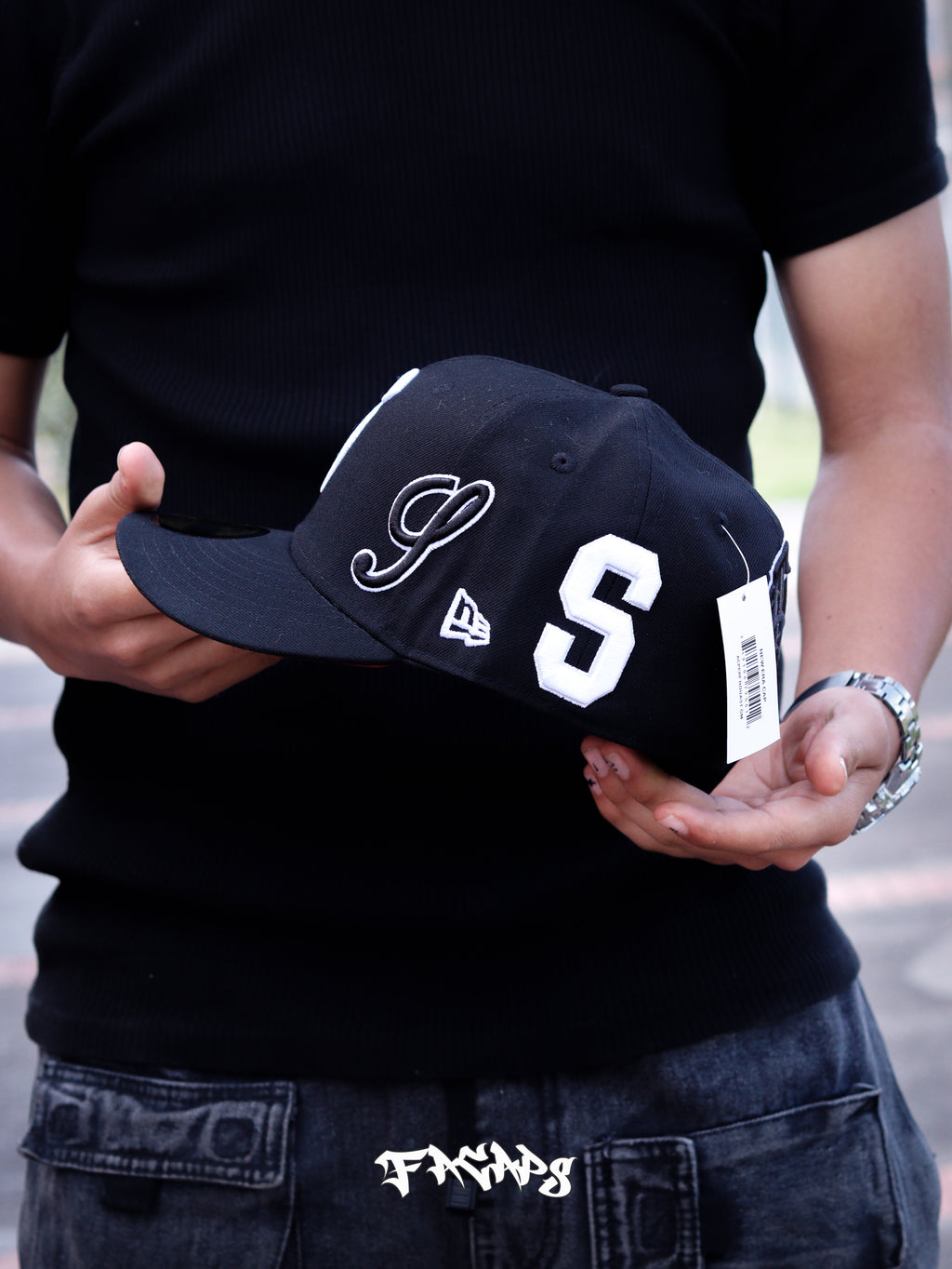 CAP SUPREME MULTI S LOGO BLACK