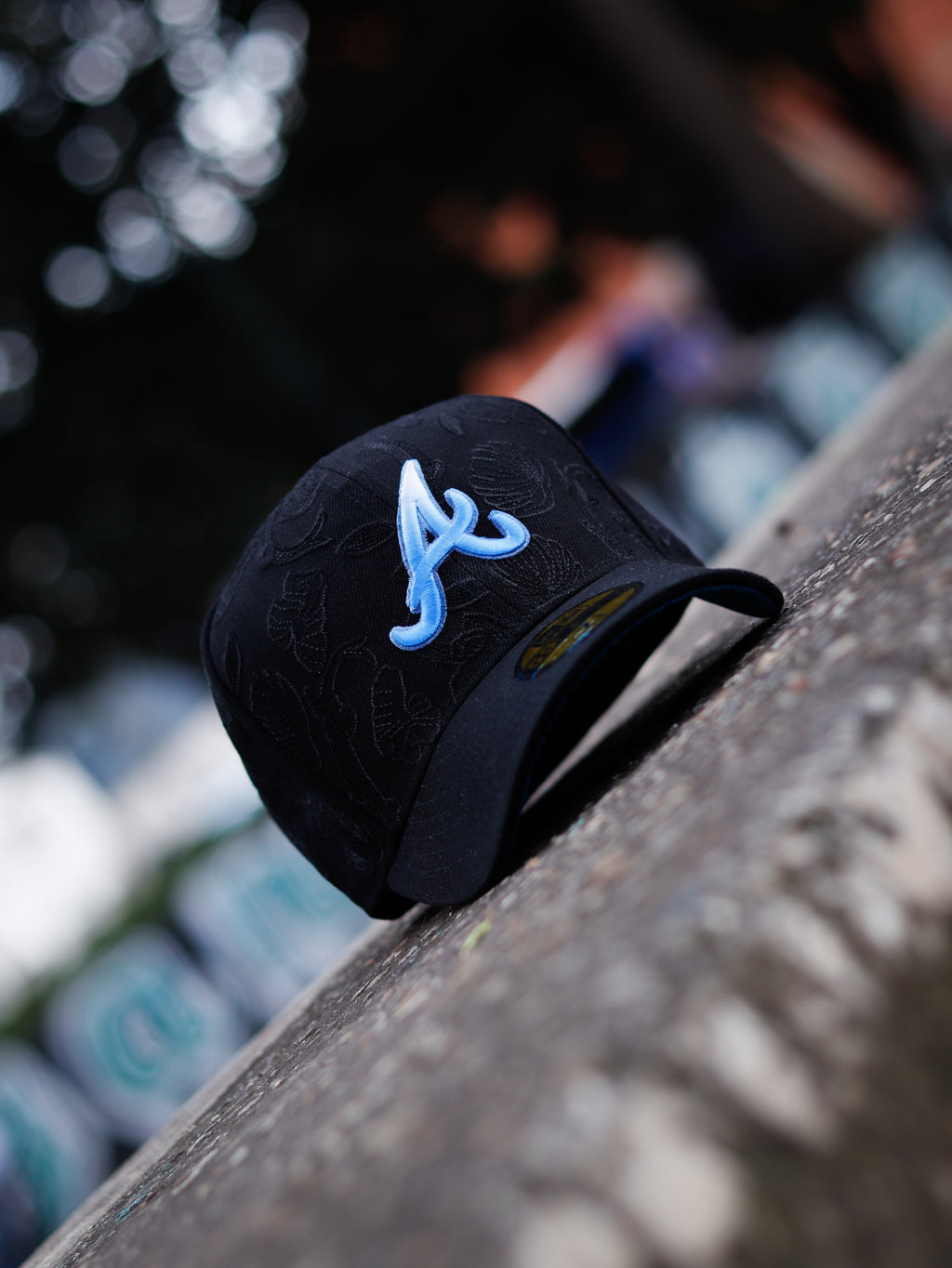 CAP NEW ERA ATLANTA BRAVES BLACK AND BLUE