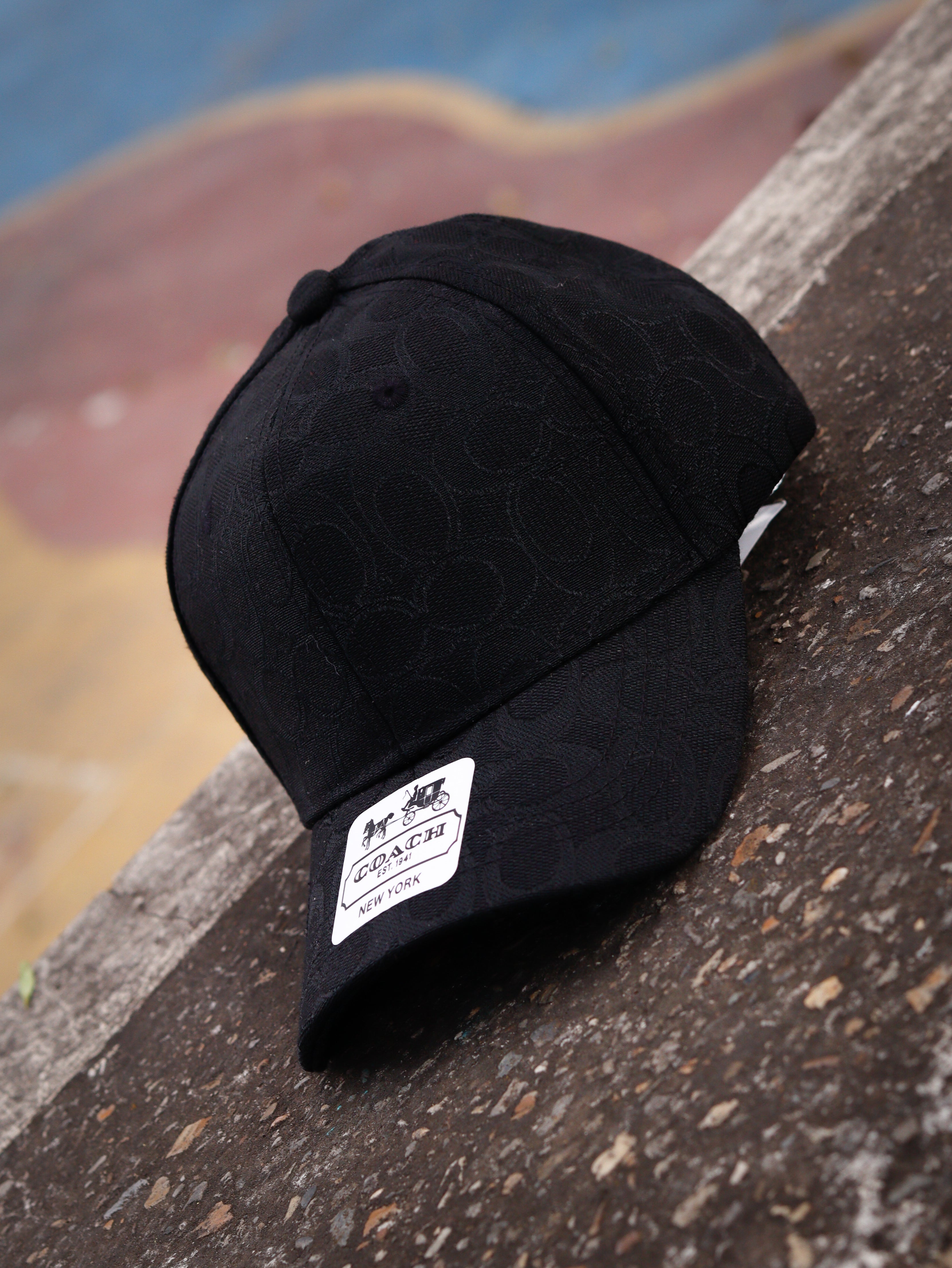 CAP COACH BLACK