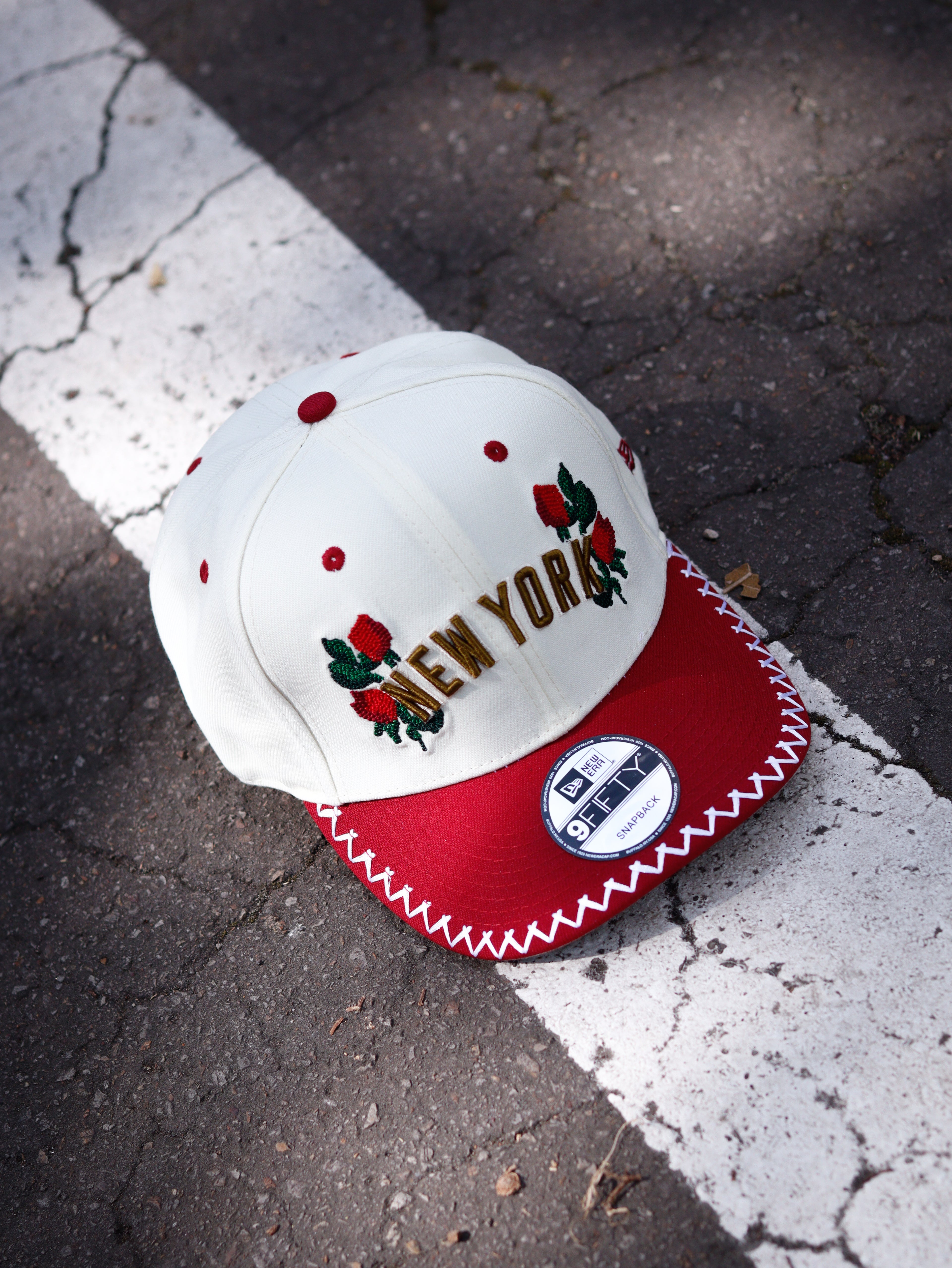 CAP MLB NEW YORK NOVELTY STITCH BLANCO