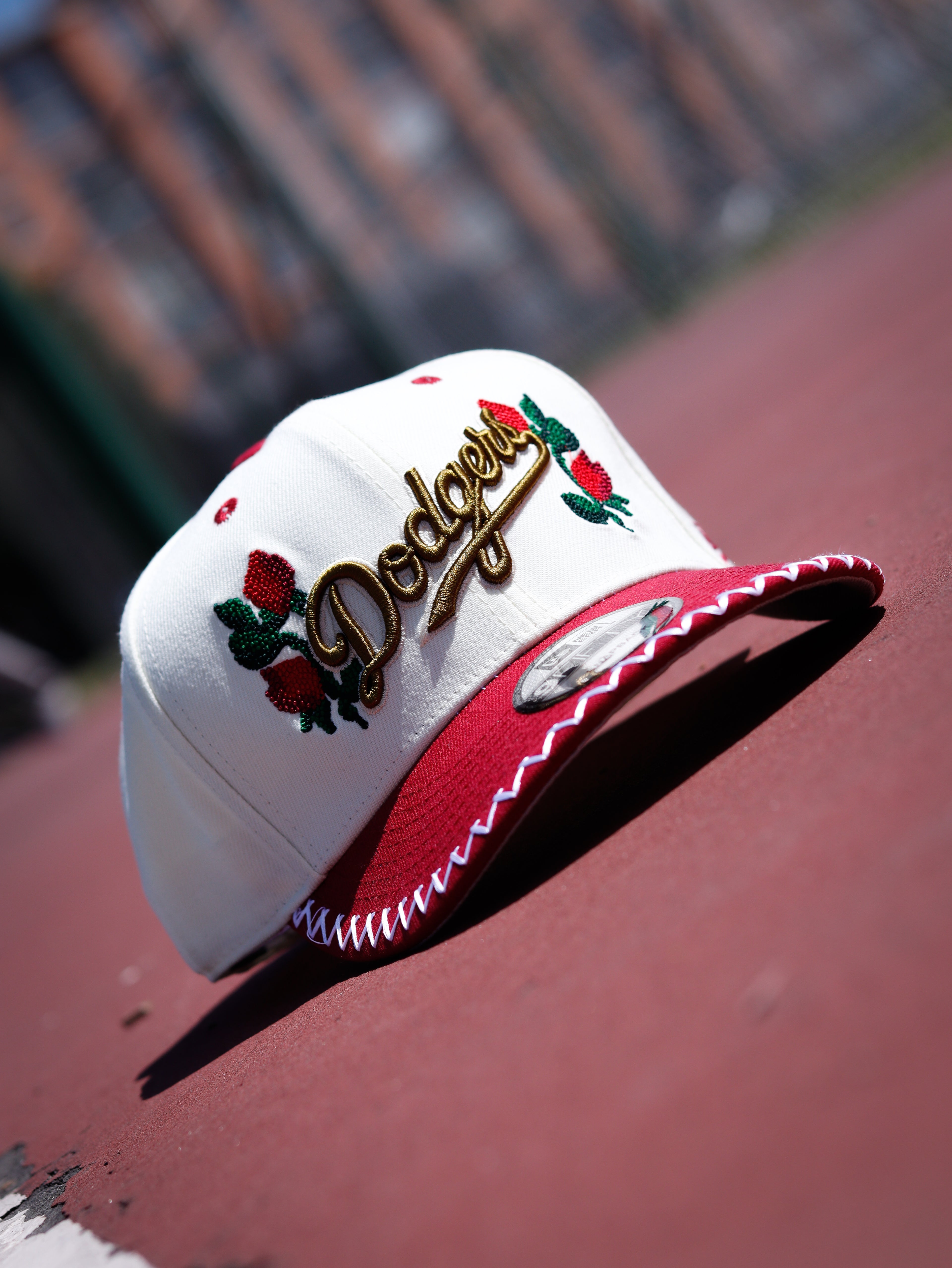 CAP MLB LOS ANGELES DODGERS NOVELTY STITCH BLANCO