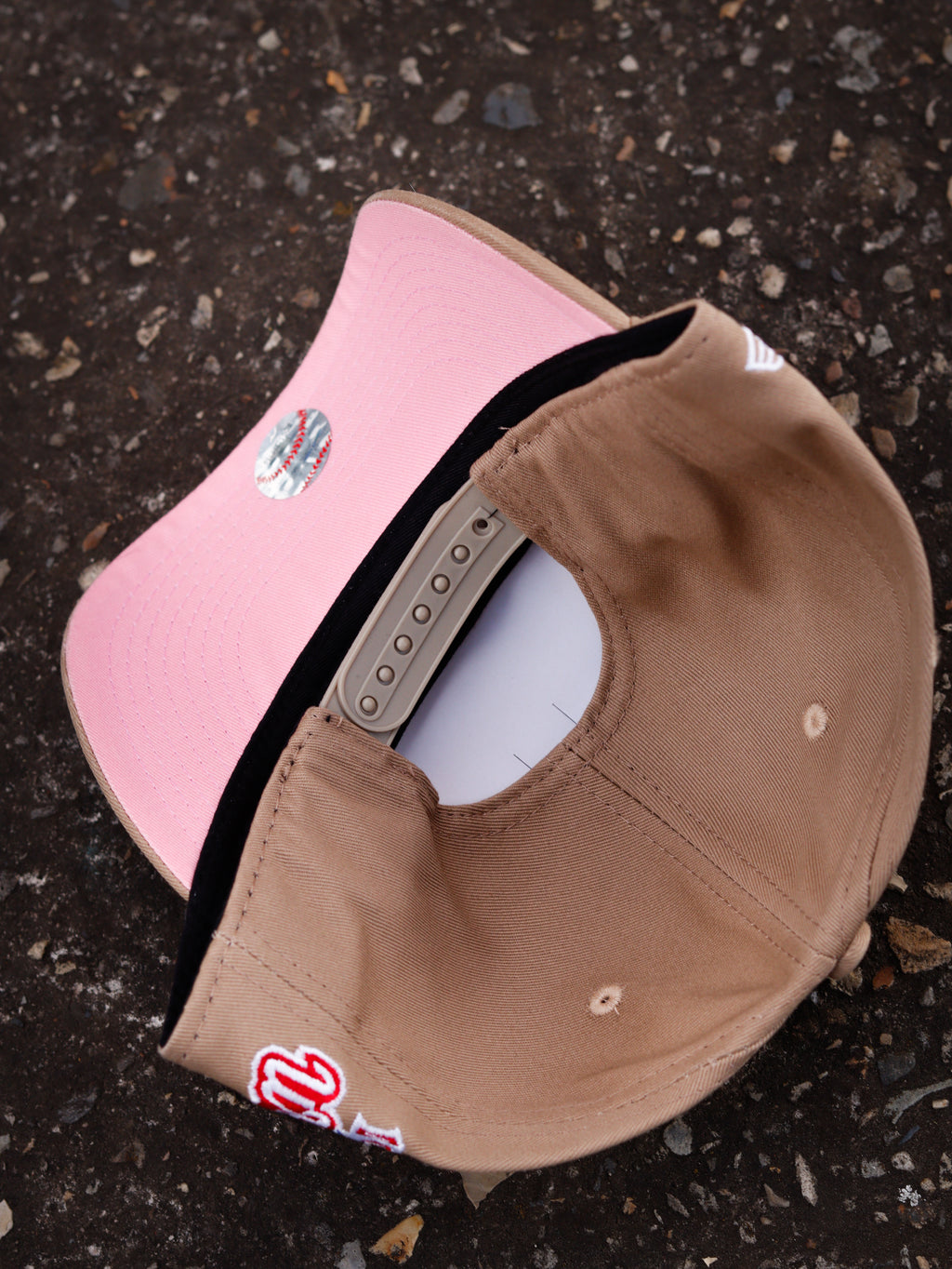 CAP LOS ANGELES DODGERS BEIGE AND WHITE