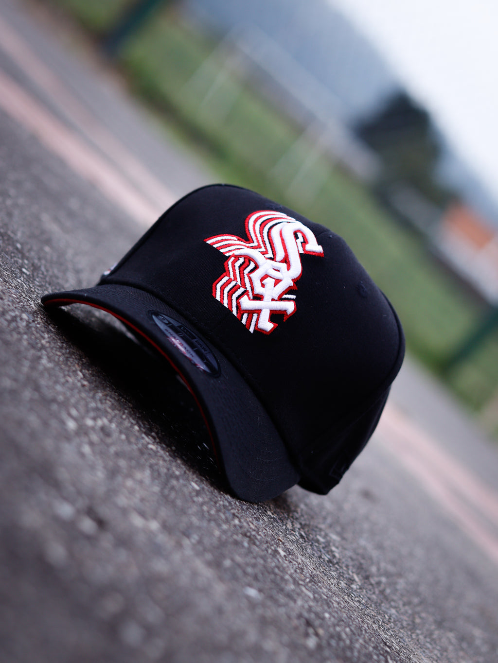 CAP CHICAGO WHITE SOX BLACK- RED