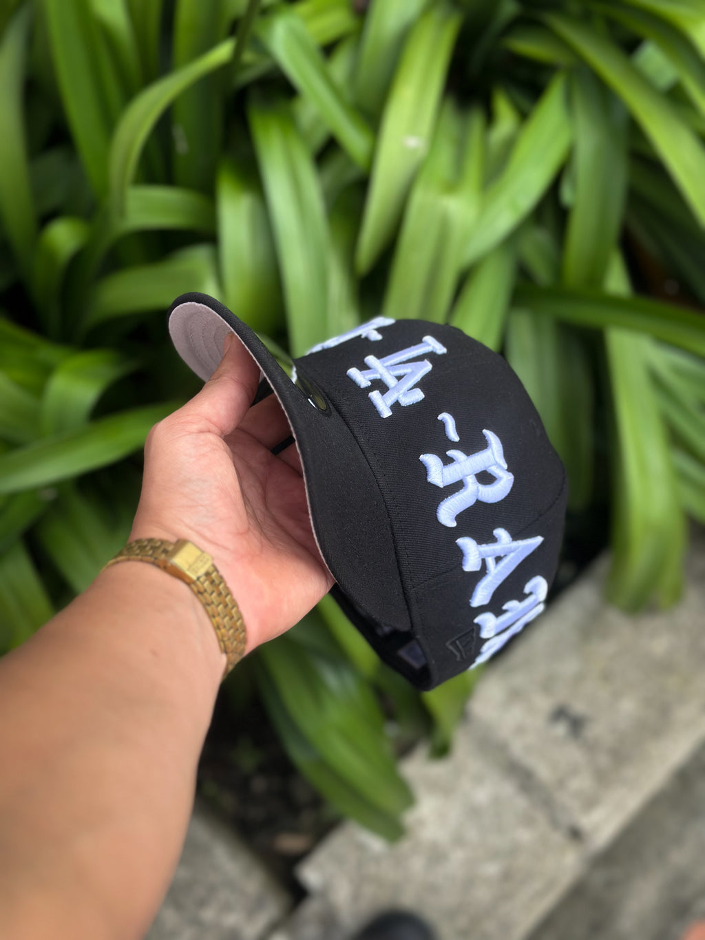 BORN X RAISED RED NEW FITTED HAT BLACK