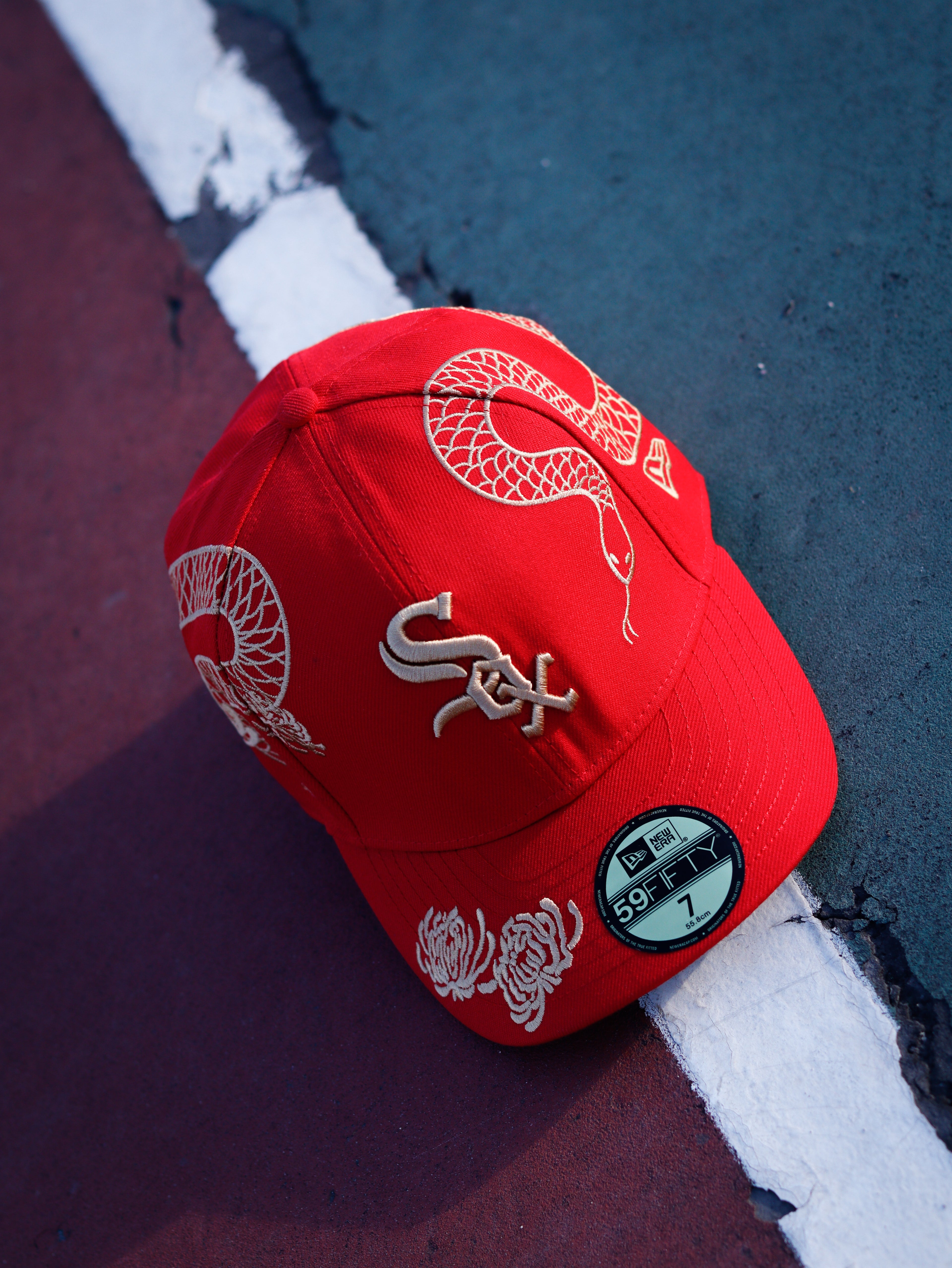 GORRA NEW ERA CAP CHICAGO WHITE SOX MLB YEAR OF THE SNAKE 59FIFTY CERRADA