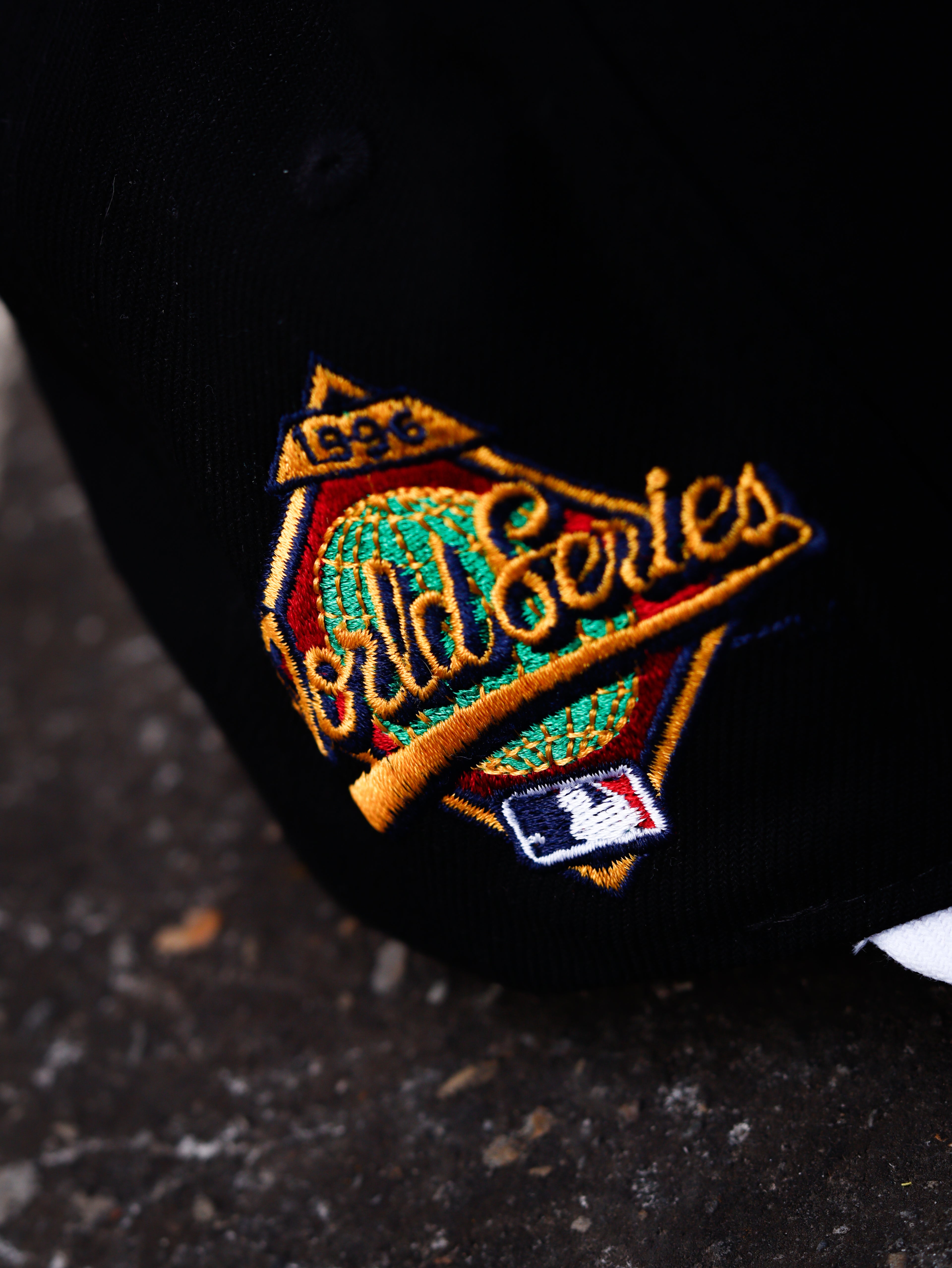 CAP NEW YORK YANKEES BLACK AND WHITE