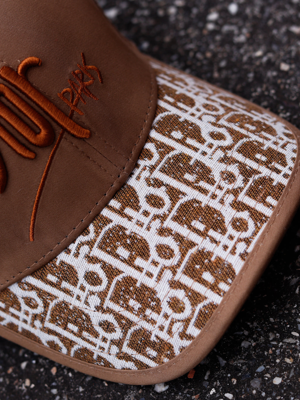 CAP CHRISTIAN DIOR BROWN