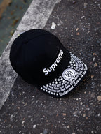 CAP SUPREME UNDISPUTED BOX LOGO HAT BLACK