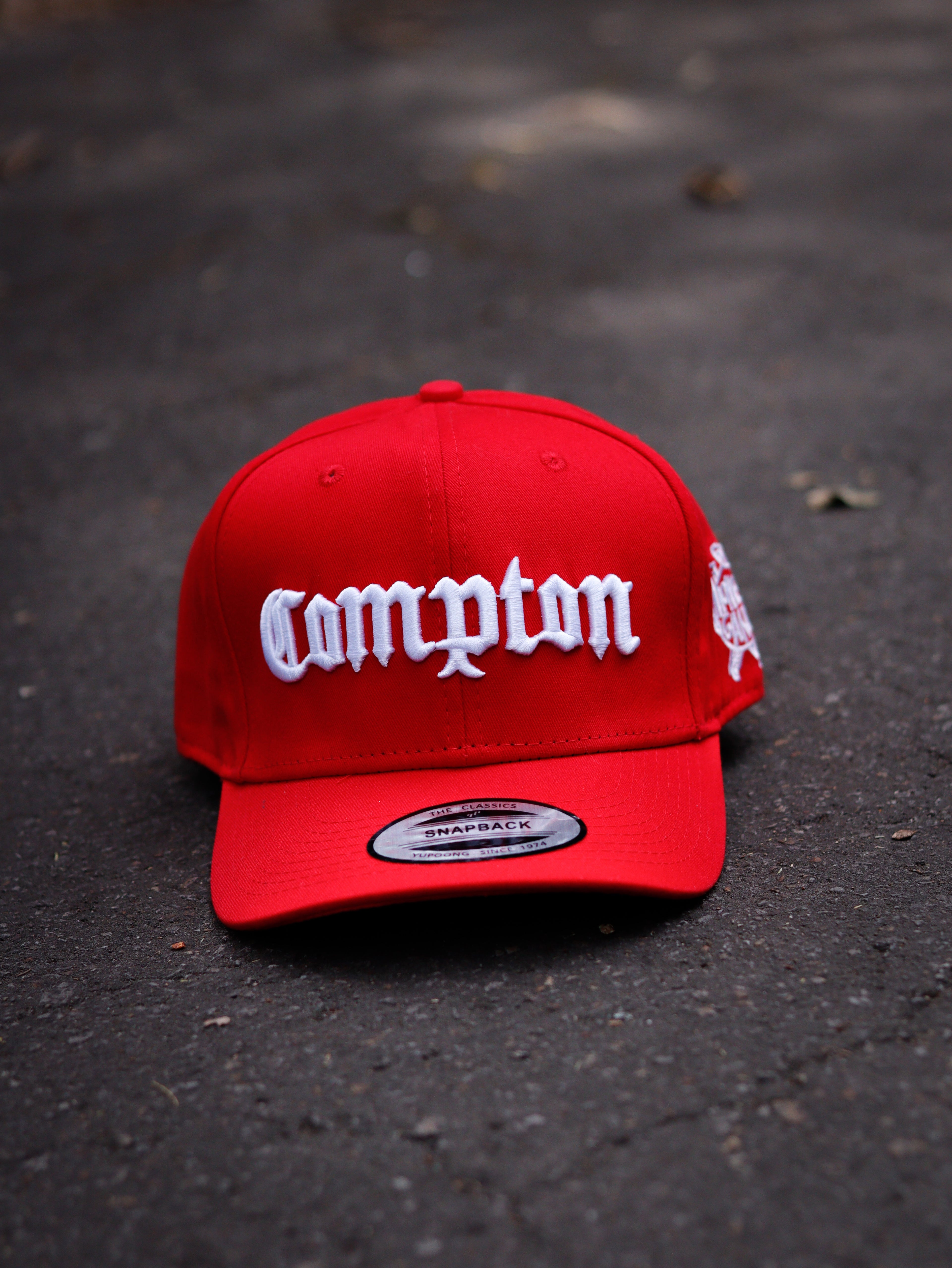 CAP COMPTON RED