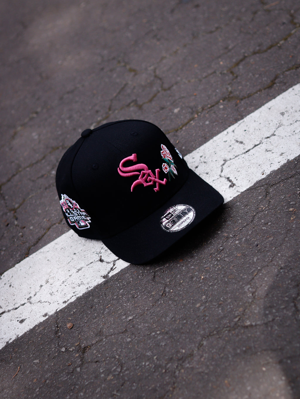 BLACK CHICAGO WHITE SOX HOT PINK ROSE