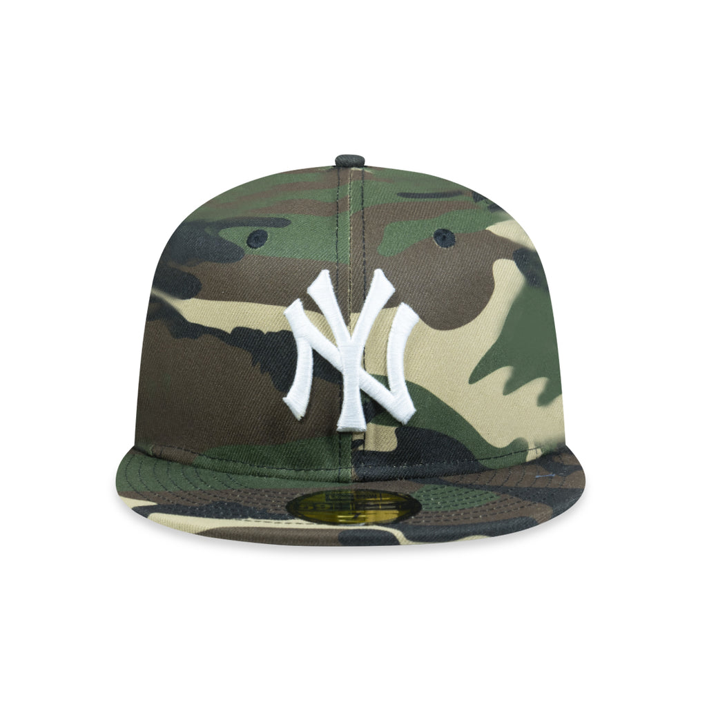 Cap Supreme x New York Yankees New Era Camo