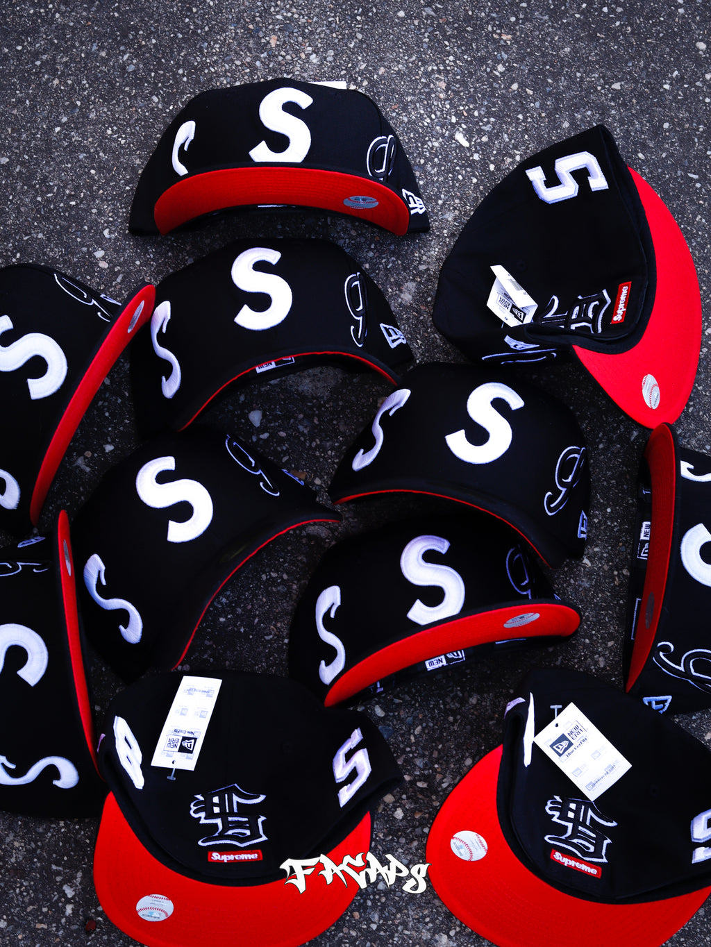 CAP SUPREME MULTI S LOGO BLACK