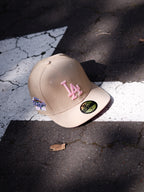 CAP NEW ERA DODGERS BEIGE CON ROSA