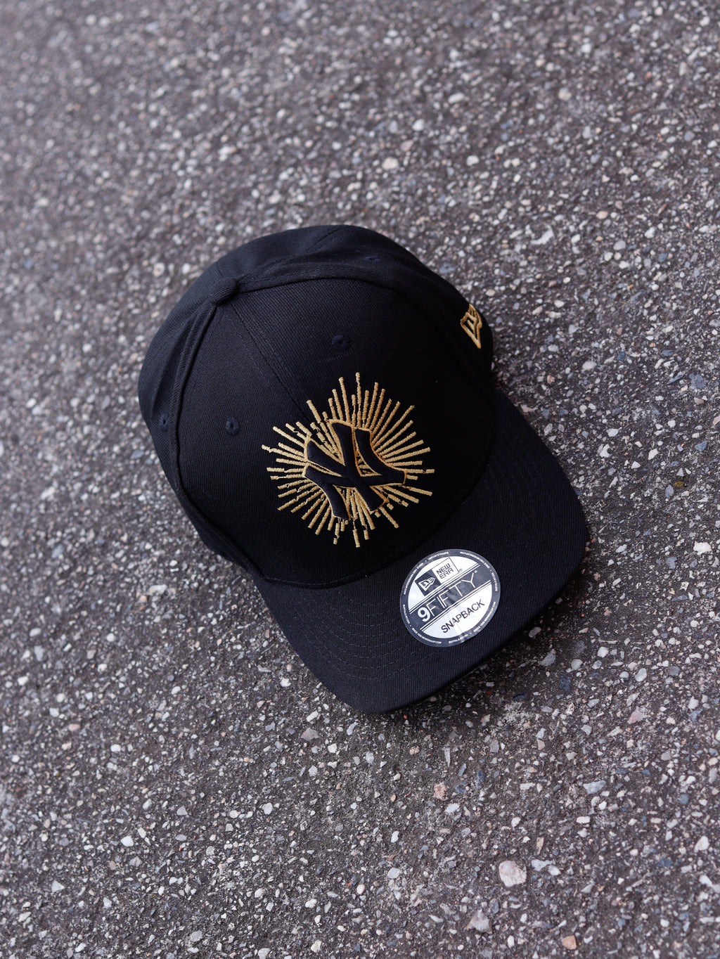 CAP NEW ERA NEW YORK YANKEES METALLIC LOGO