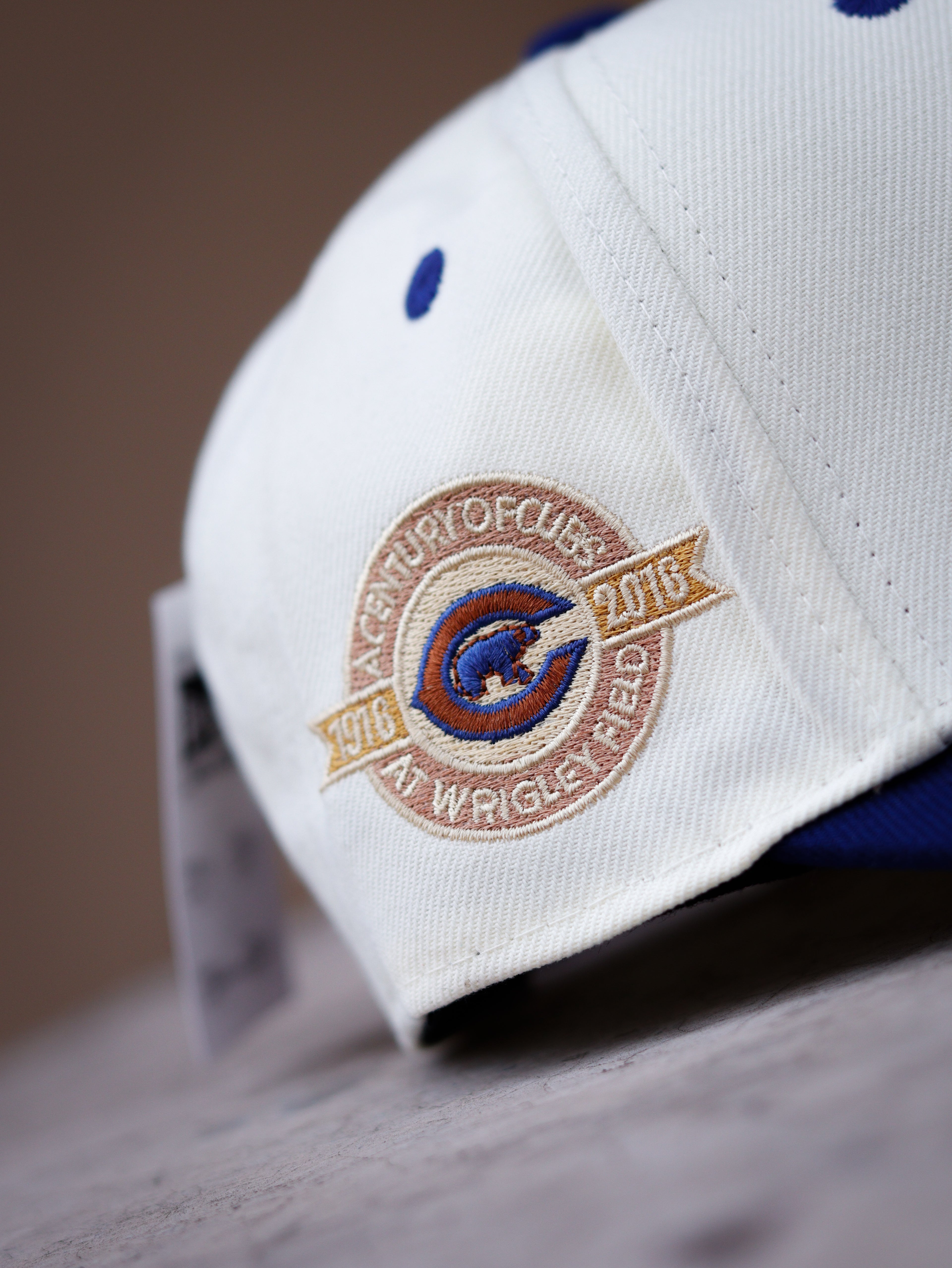 CAP CHICAGO CUBS BLANCO CON AZUL