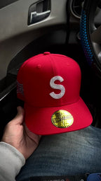 CAP SUPREME X SWAROVSKI S LOGO NEW ERA RED